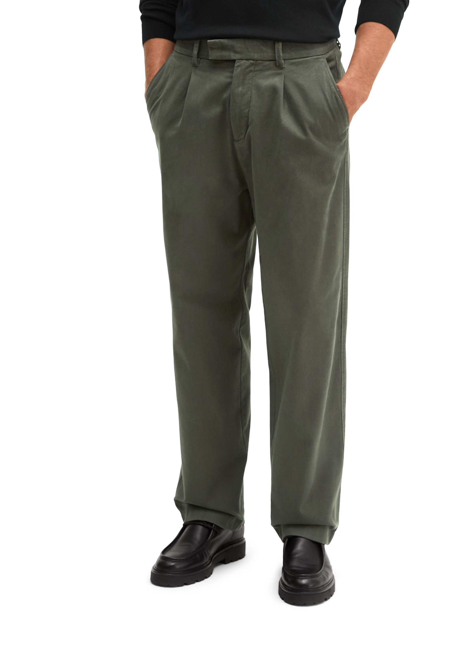 Chino modèle Mossbo à plis, coupe droite en mélange de coton bio, MARC O'POLO