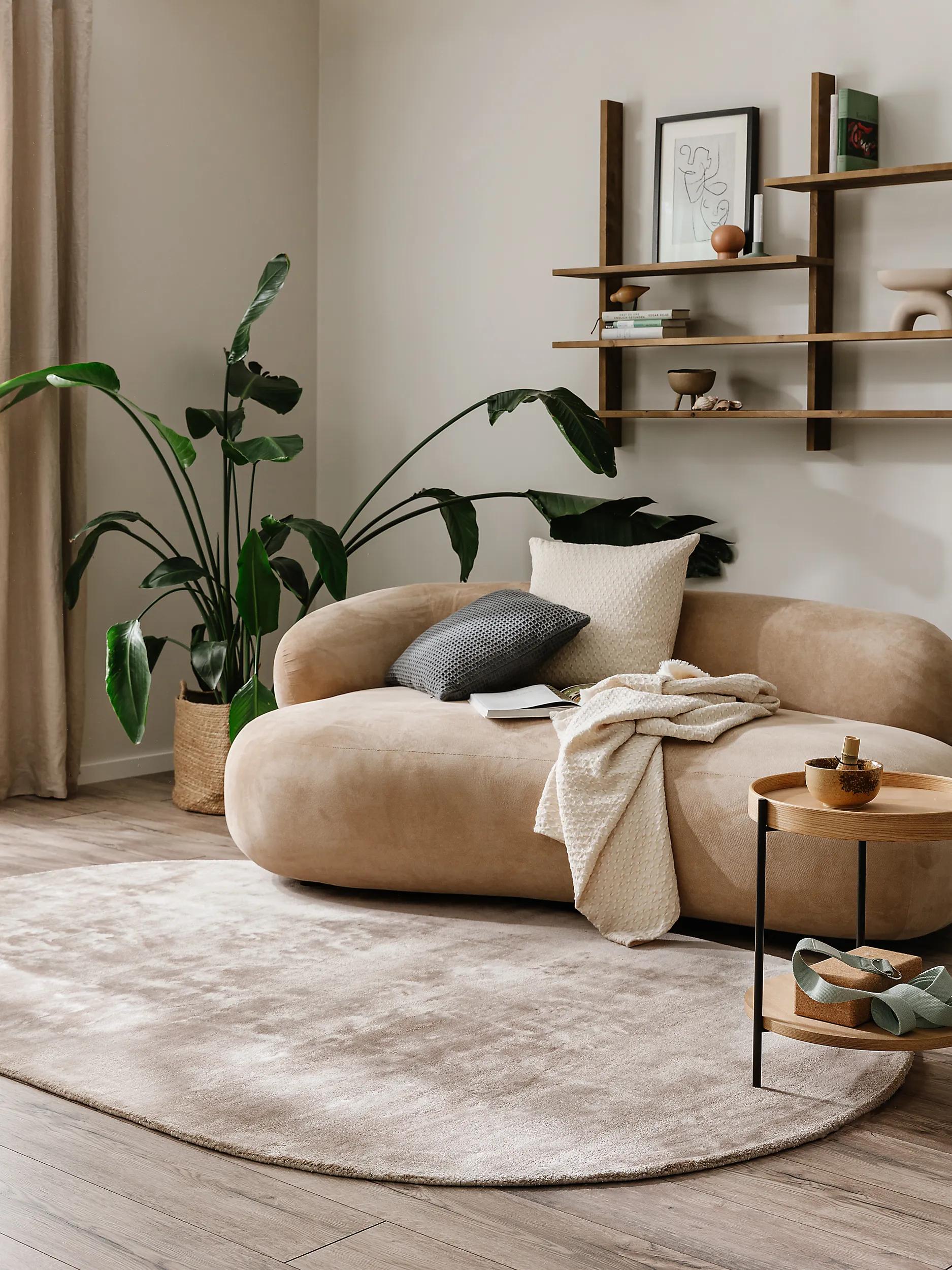 Tapis rond en viscose Ovale tissé main NELA, BENUTA