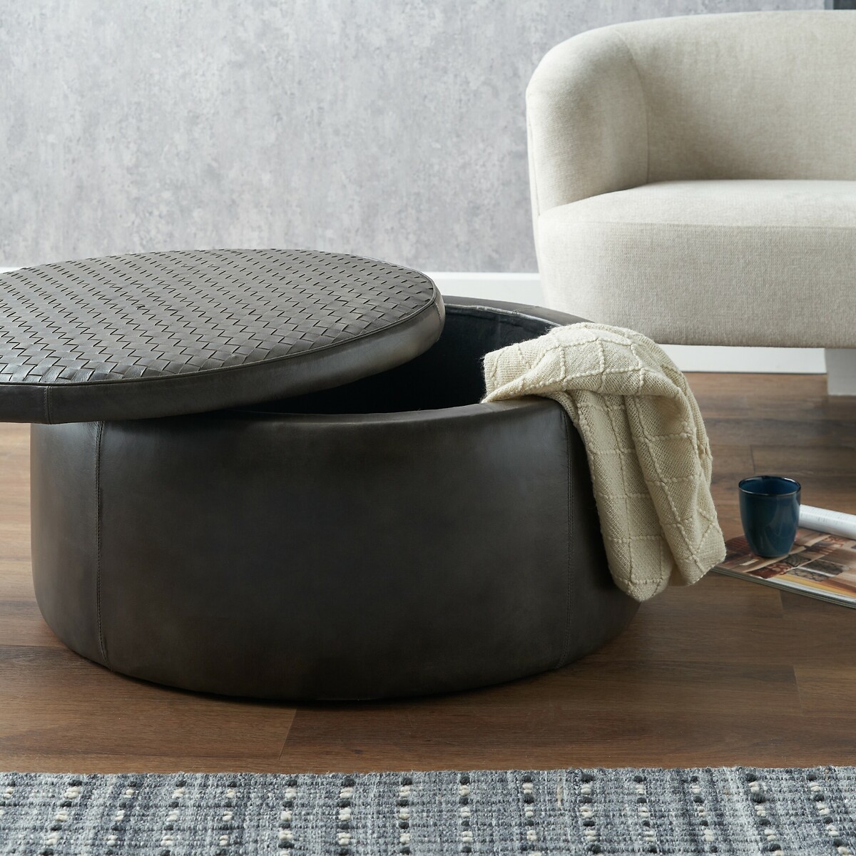 Aramis Round Woven Leather Storage Pouffe, ÉDITÉ