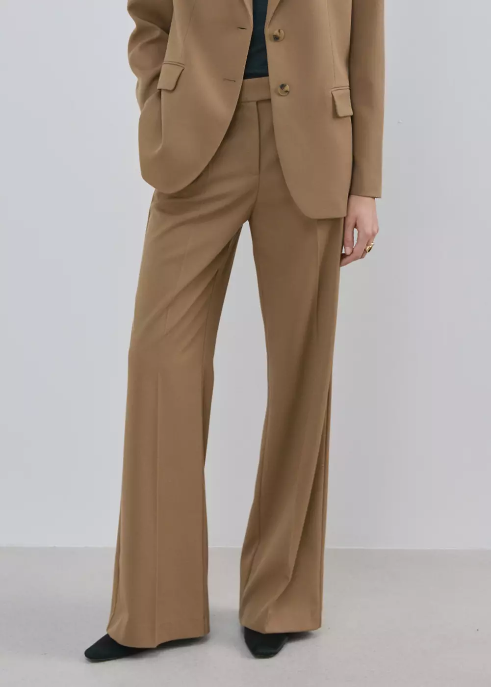 Pantalon de costume droit taille basse, MANGO