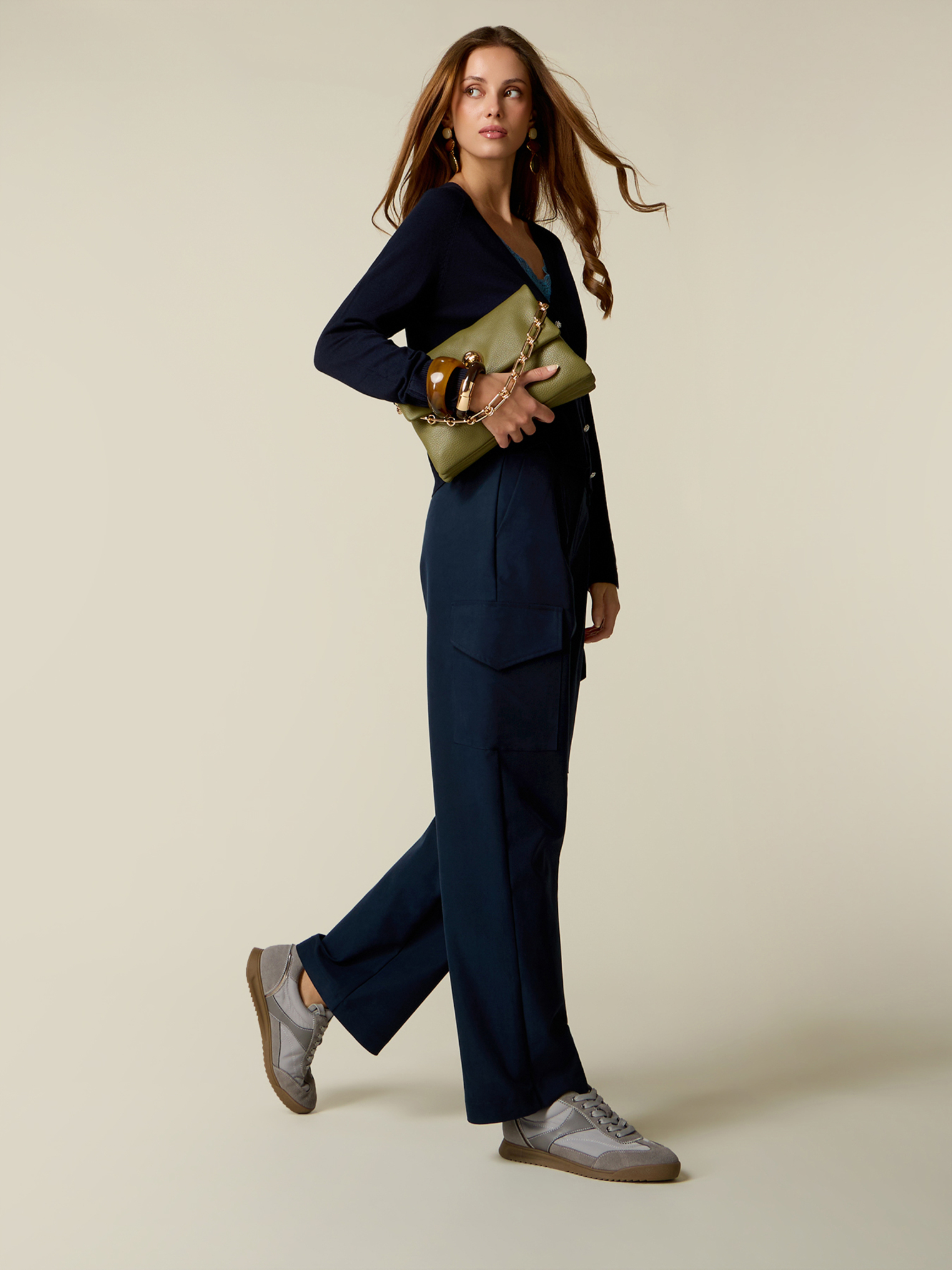 Pantalon cargo, OLTRE