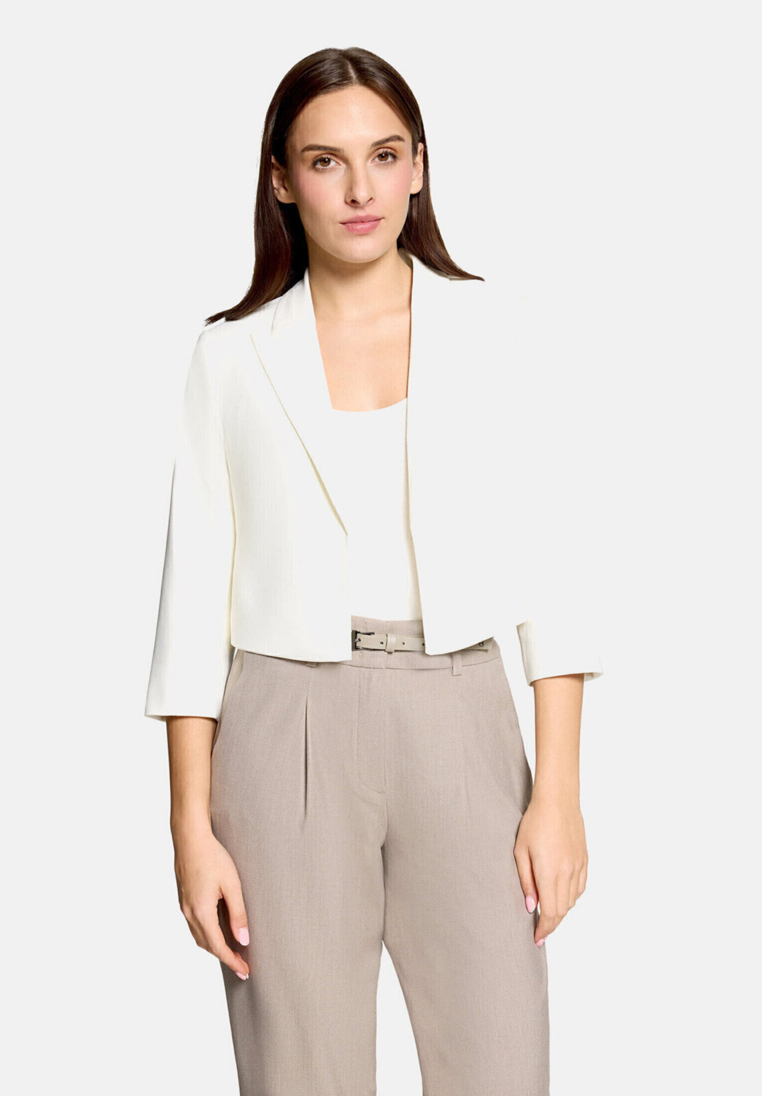 Blazer court à manches 3/4, BETTY BARCLAY