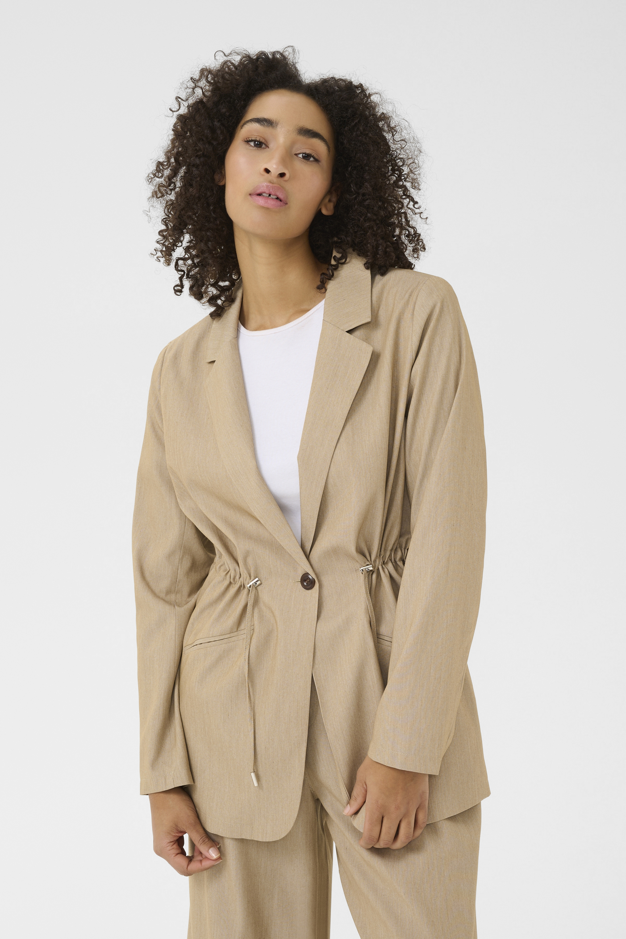 Blazer, KAFFE