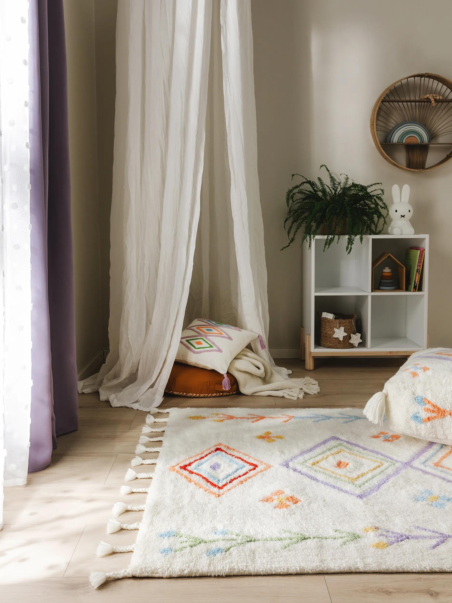 Tapis enfant tufté main MALIKA, BENUTA