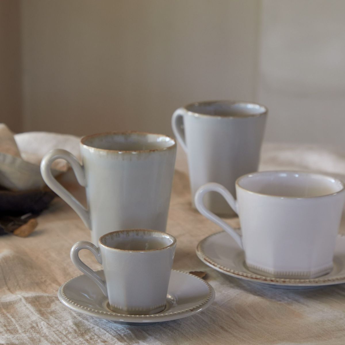 Lot 4 tasses à thé en porcelaine, kubler imprimé pois La Redoute