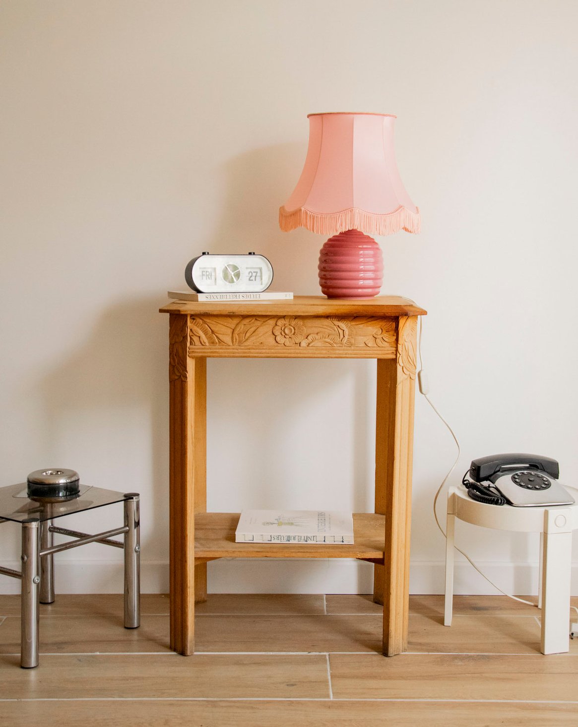 Table console en bois sculpté Art Déco Francine N°1518 - Bon état, DEBONGOUT