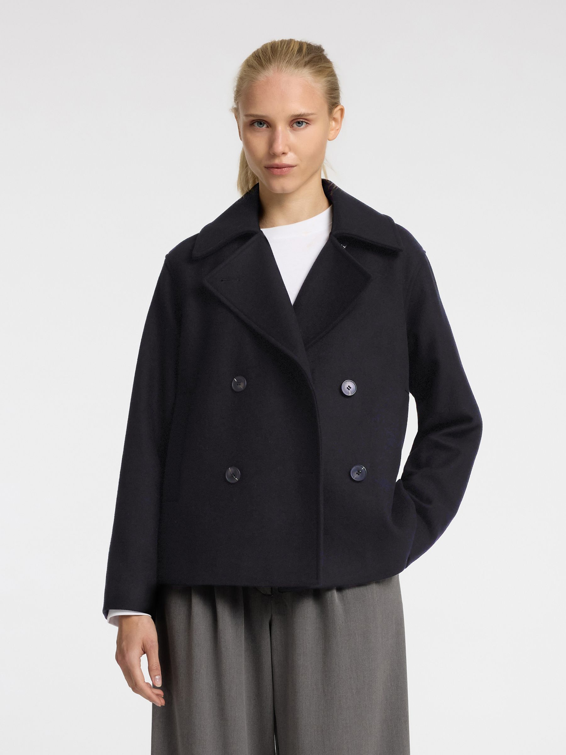 Veste Courte, SELECTED