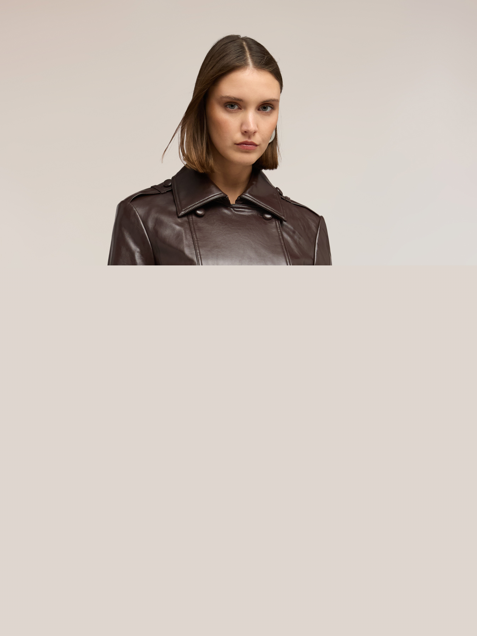 Veste courte en tissu enduit brillant, MOTIVI