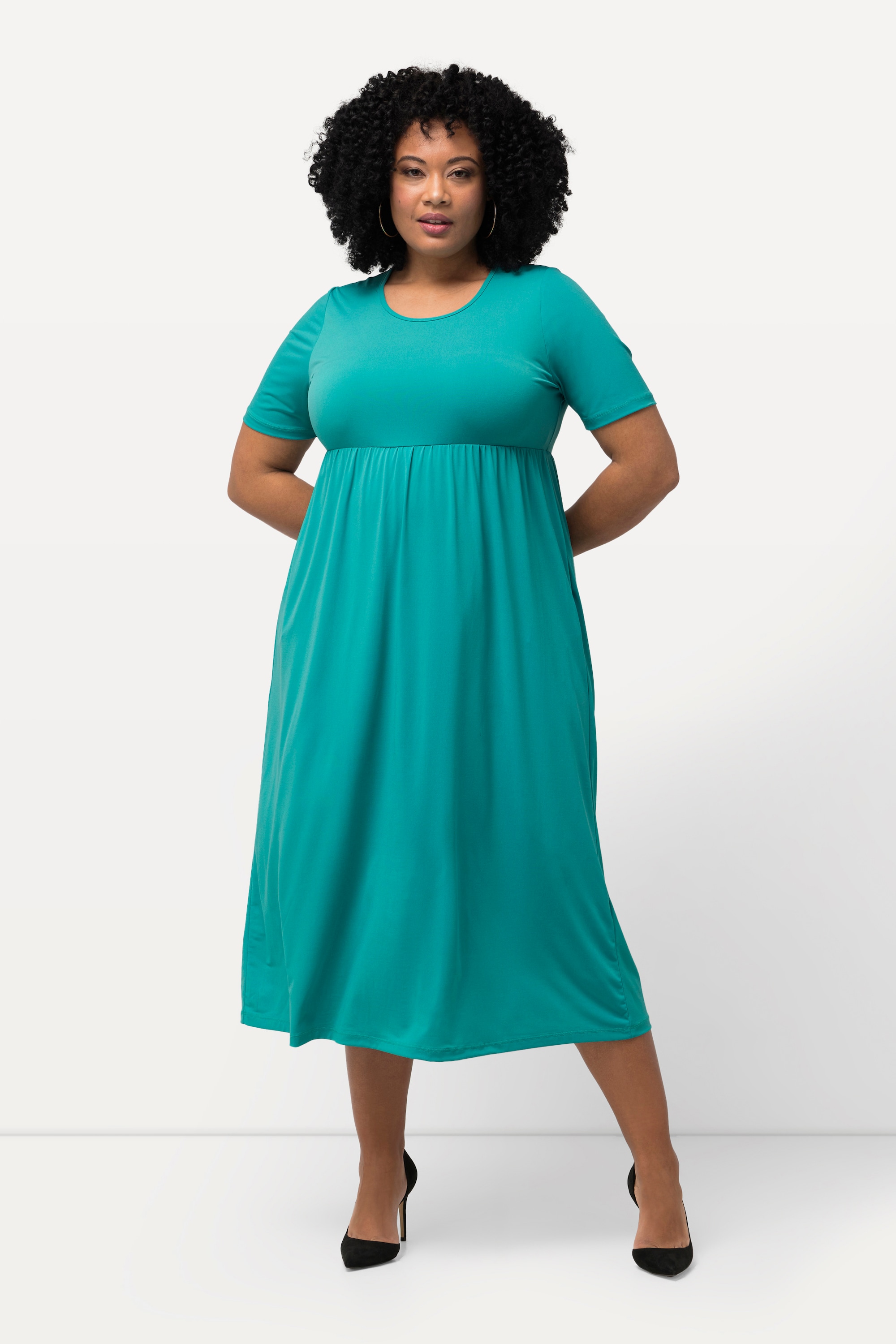 Robe en jersey à décolleté rond et manches, ULLA POPKEN