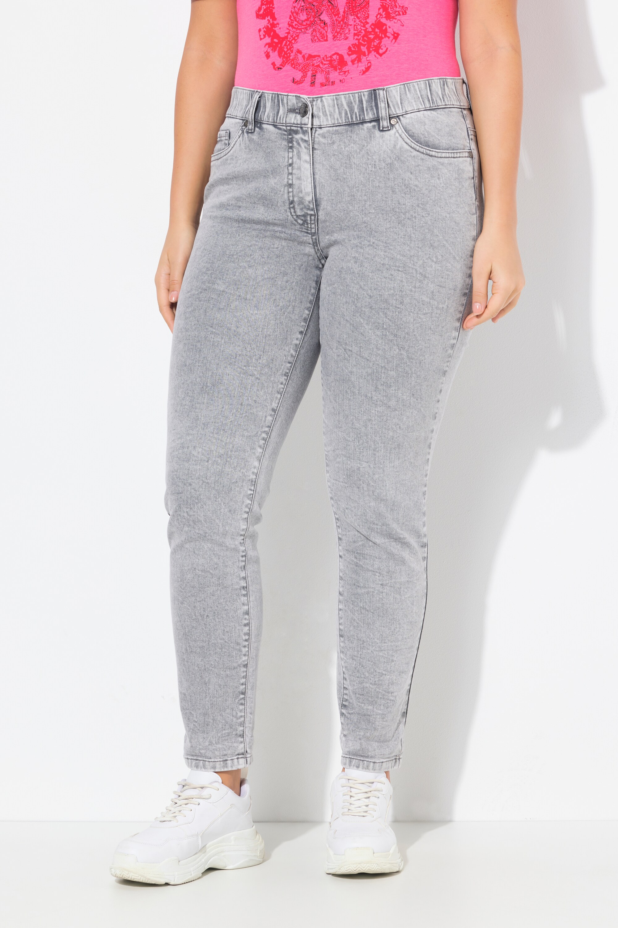 Jean Sarah. Jambe slim et taille confortable, ULLA POPKEN