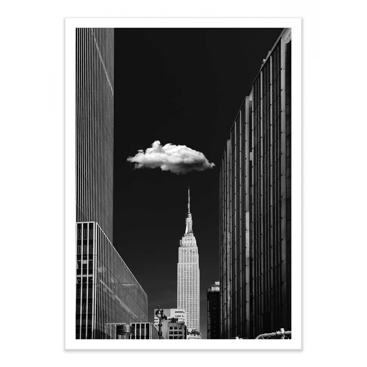 Affiche d’art et cadre noir 50 x 70 cm - Single Cloud - Jackson Carvalho, WALL EDITIONS