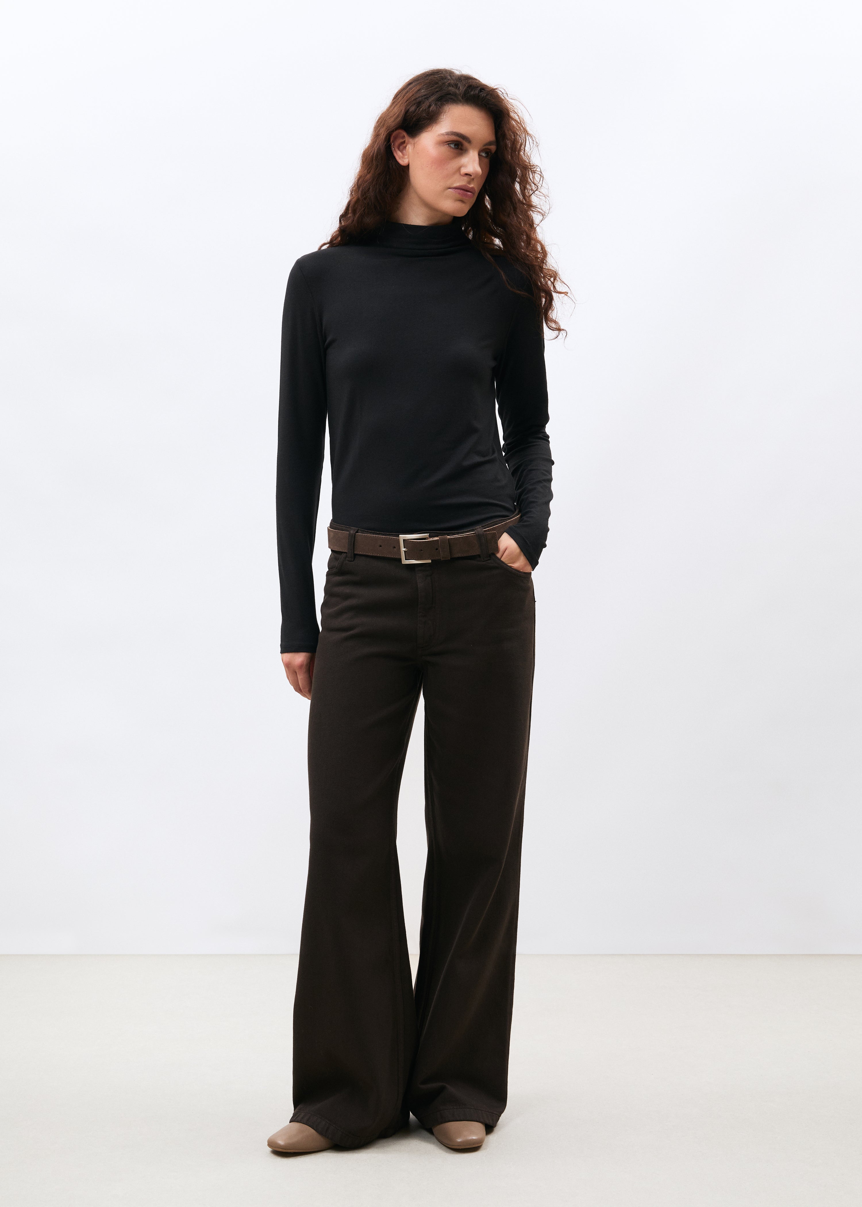 Jean droit taille haute, HUMILITY