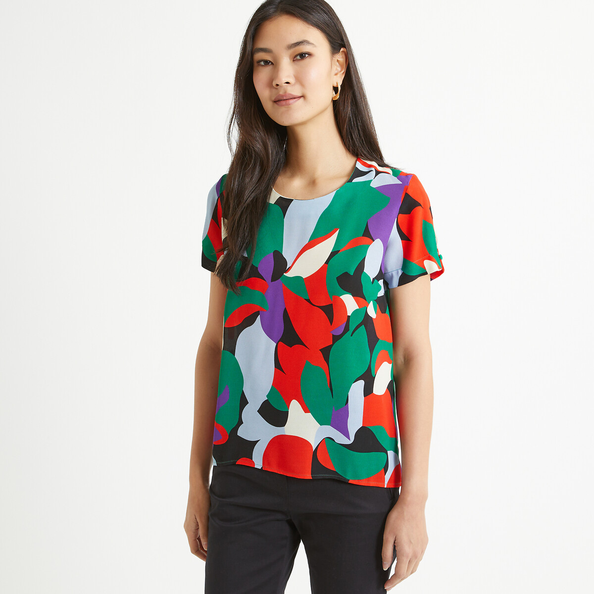 Image of Floral Print Blouse with Crew Neck and Short Sleeves