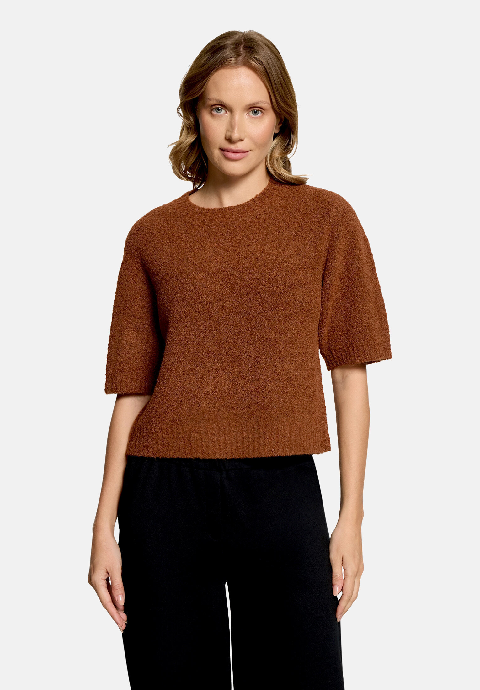 Pull-over en maille à encolure ronde, BETTY & CO