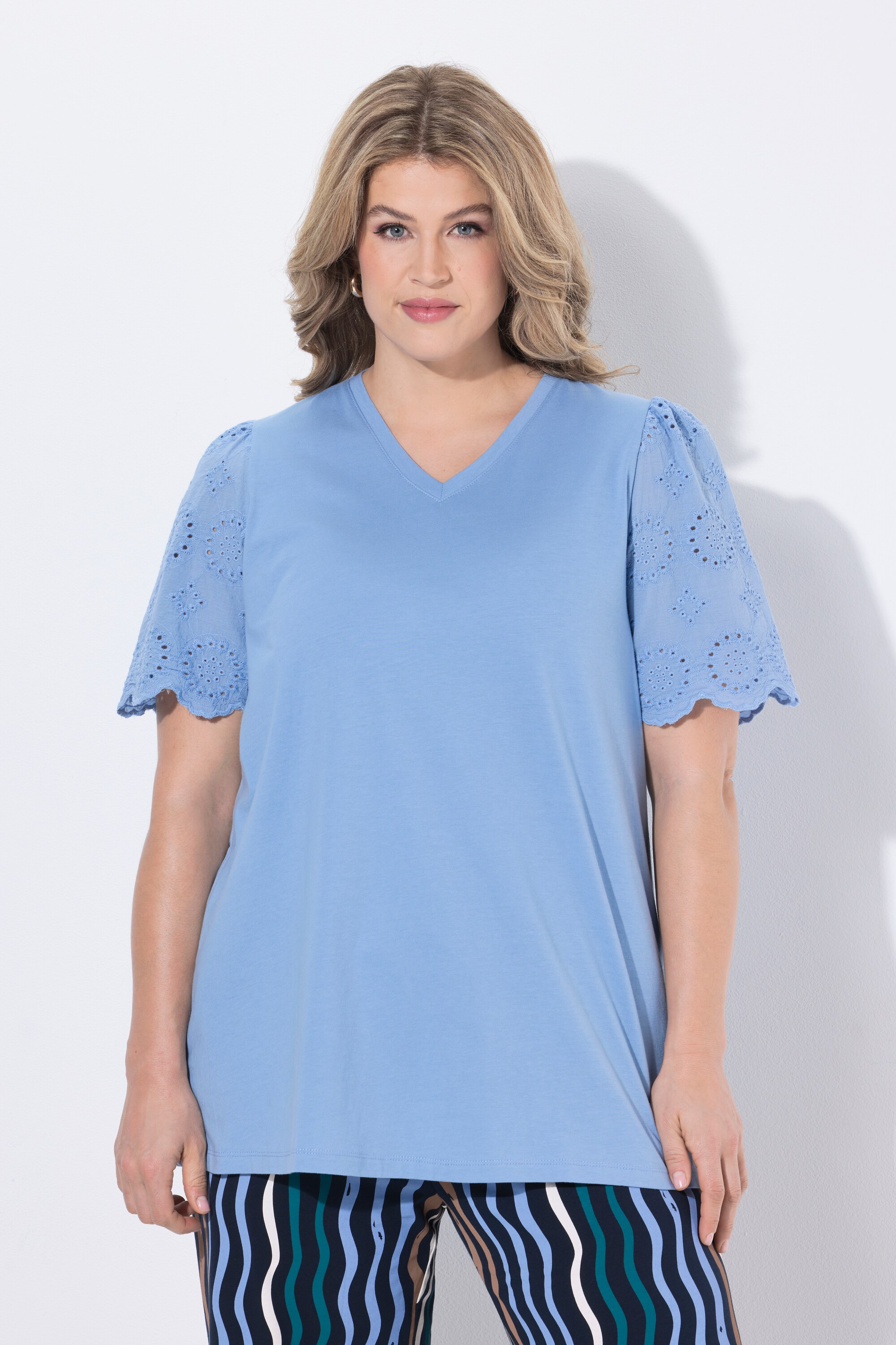 T-shirt en coton bio avec broderies, ULLA POPKEN