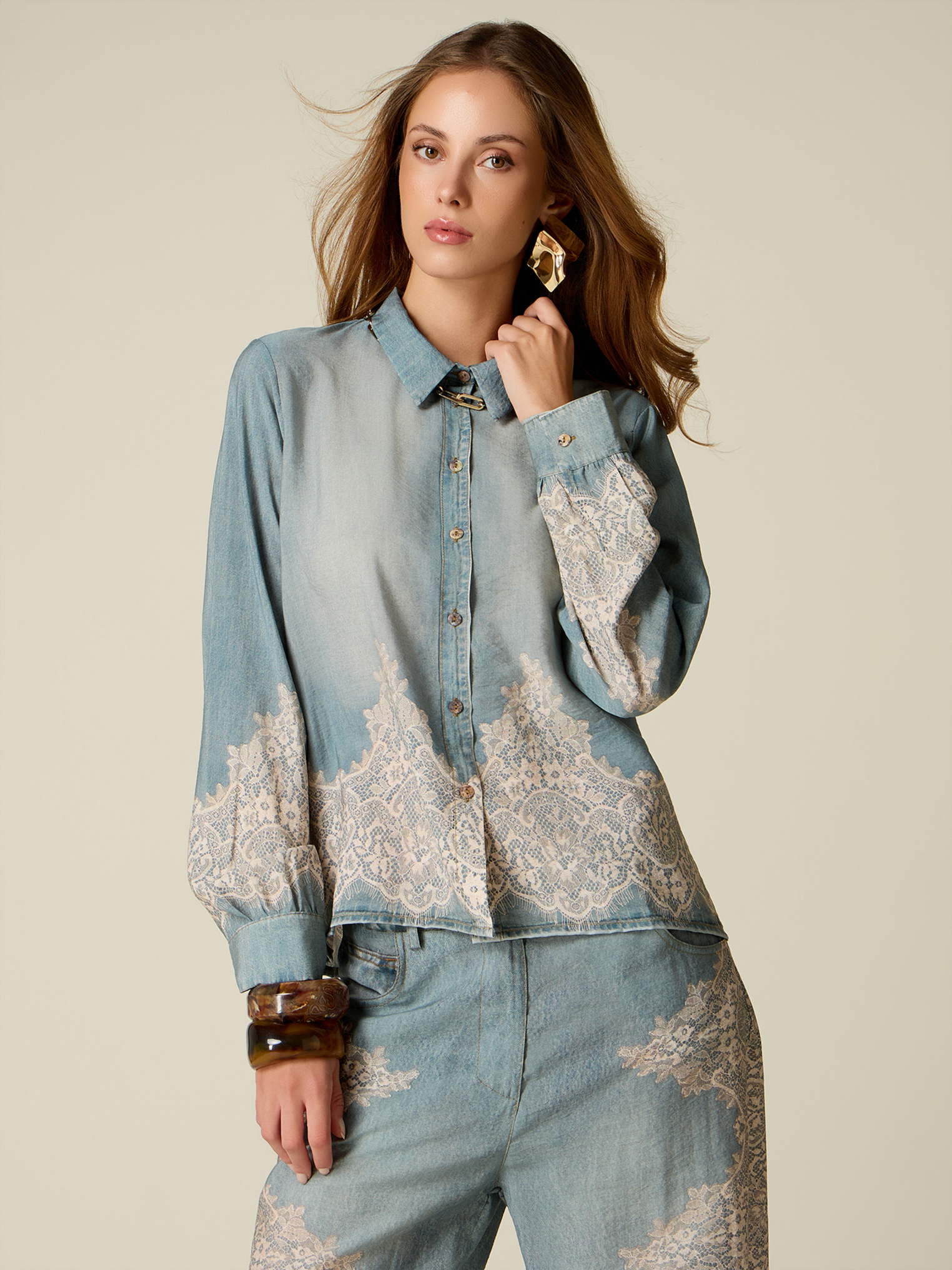 Chemise effet denim avec dentelle, OLTRE