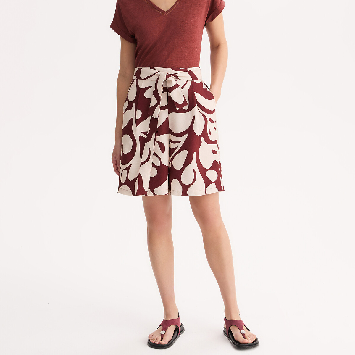 Short large et fluide, imprimé, semi-élastiqué avec ceinture à nouer, ANNE WEYBURN