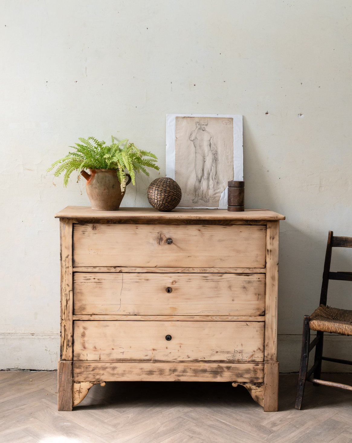 Commode ancienne en bois Garance N°737 - Bon état, DEBONGOUT