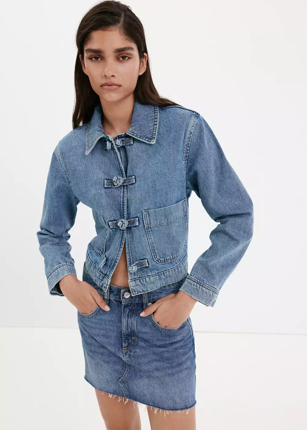 Veste en denim détail brandebourgs, MANGO