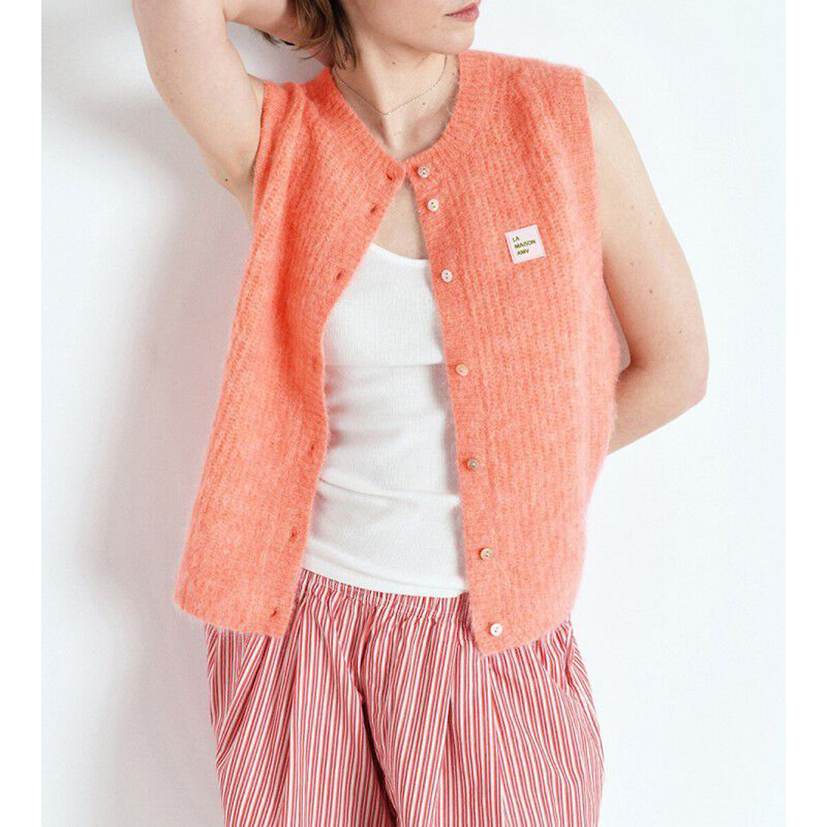 Mouwloos vest met ronde hals EAST