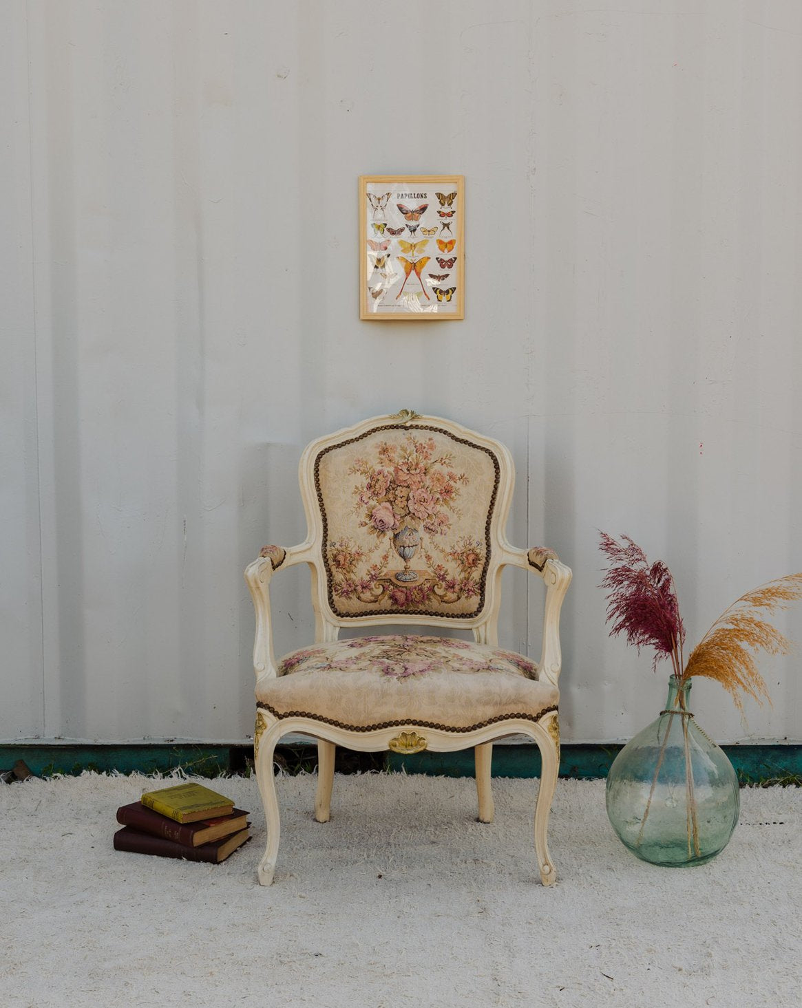 Fauteuil en bois et tissu beige Ernest N°1532 - Bon état, DEBONGOUT