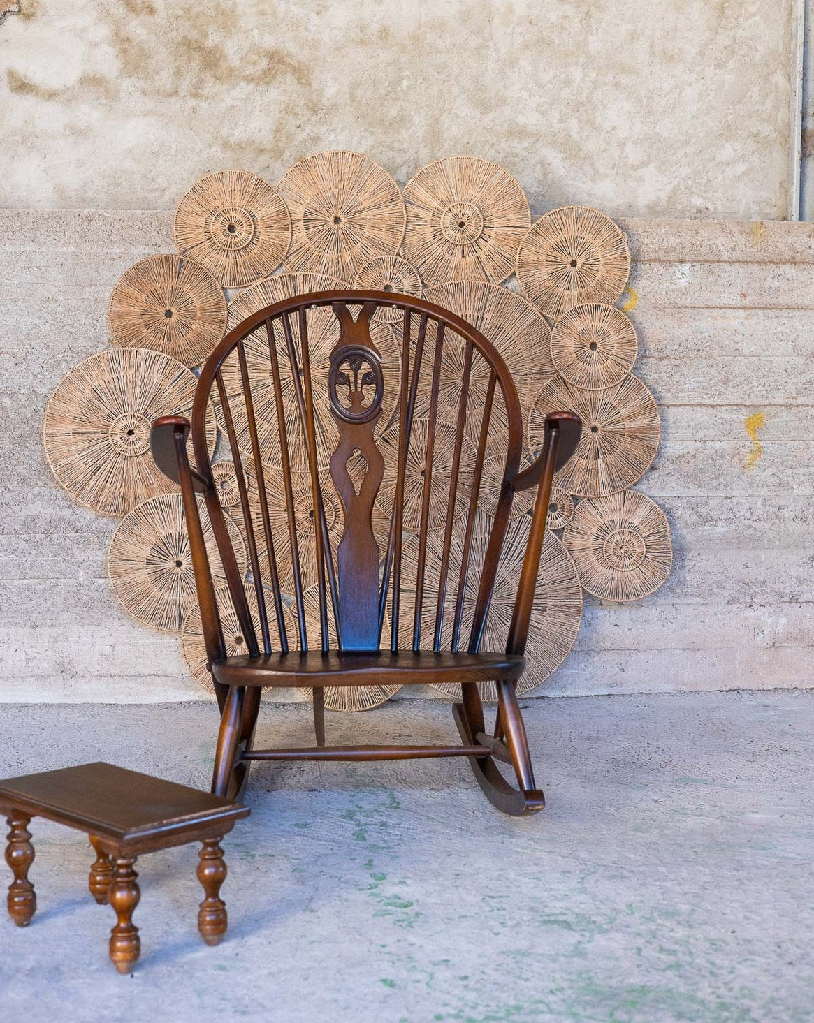 Rocking-chair anglais en hêtre Alibert N°101 - Bon état, DEBONGOUT