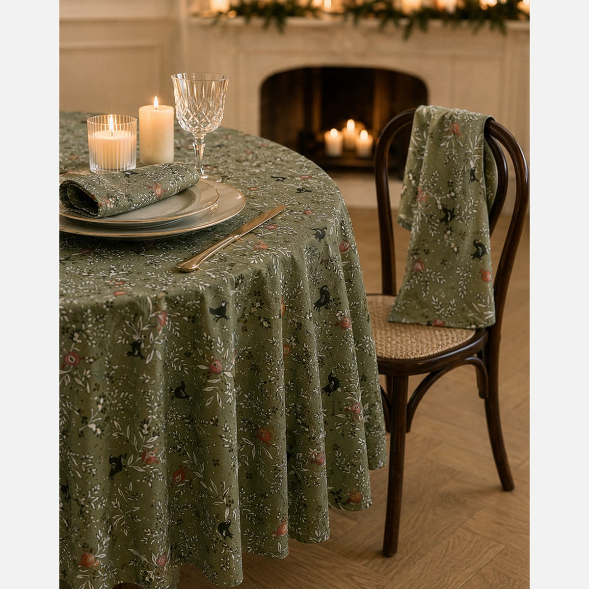 Nappe ronde imprimée en coton et lin GRENADES, COUCKE
