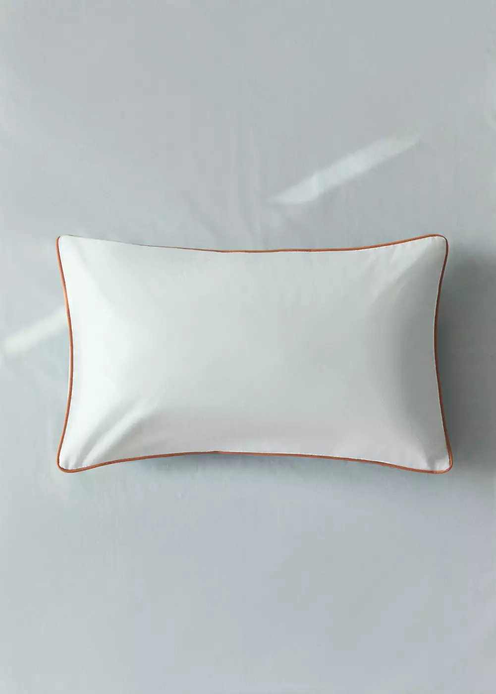 Taie d’oreiller berceau percale de coton réversible liseré en contraste 30 x 50 cm, MANGO HOME