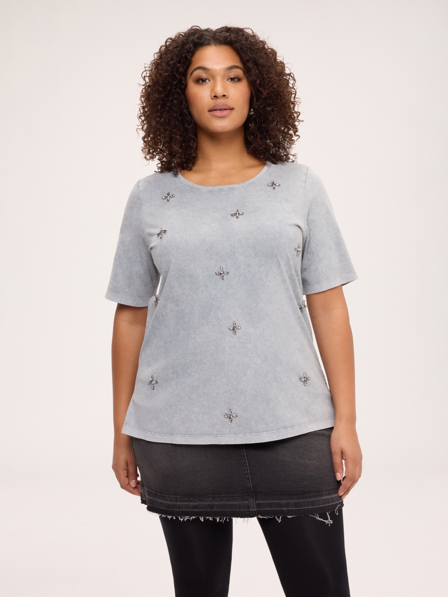 T-shirt avec applications, FIORELLA RUBINO