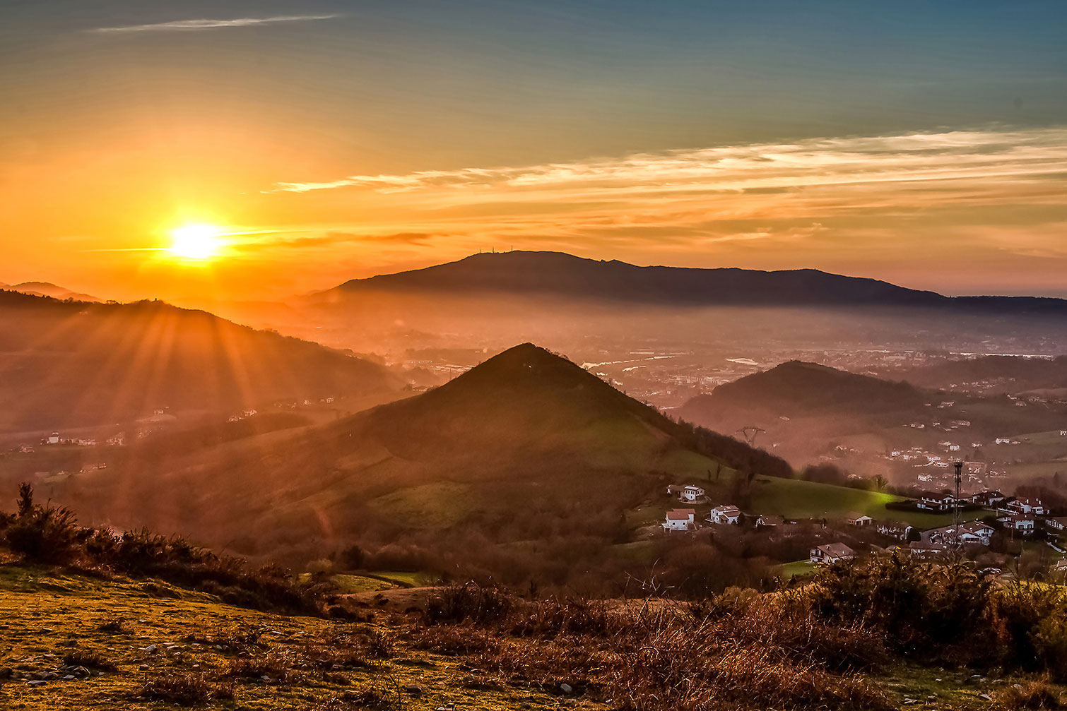 Tableau coucher de soleil sur le pays basque, HEXOA
