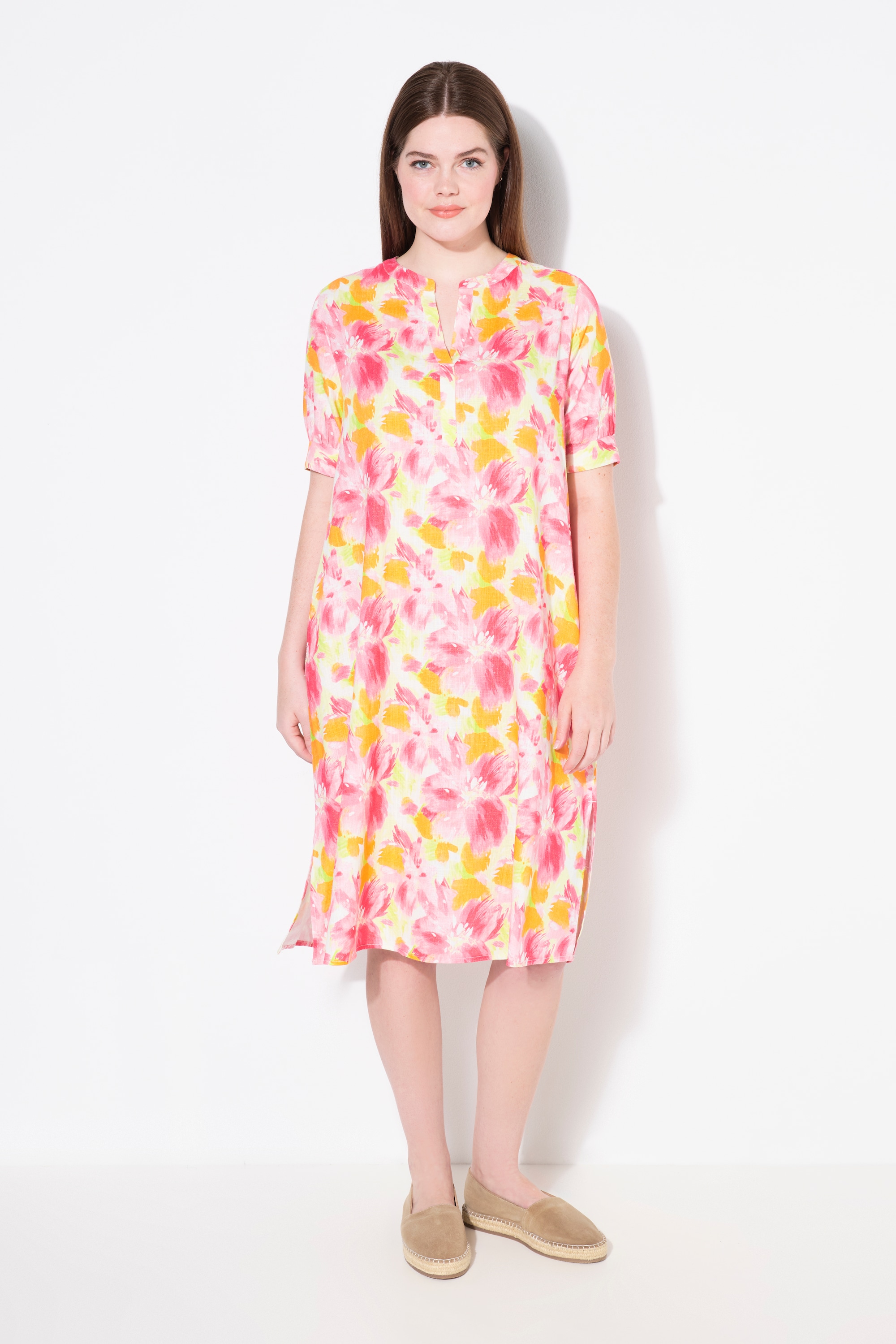 Robe-tunique en lin mélangé. Manches courtes, ULLA POPKEN