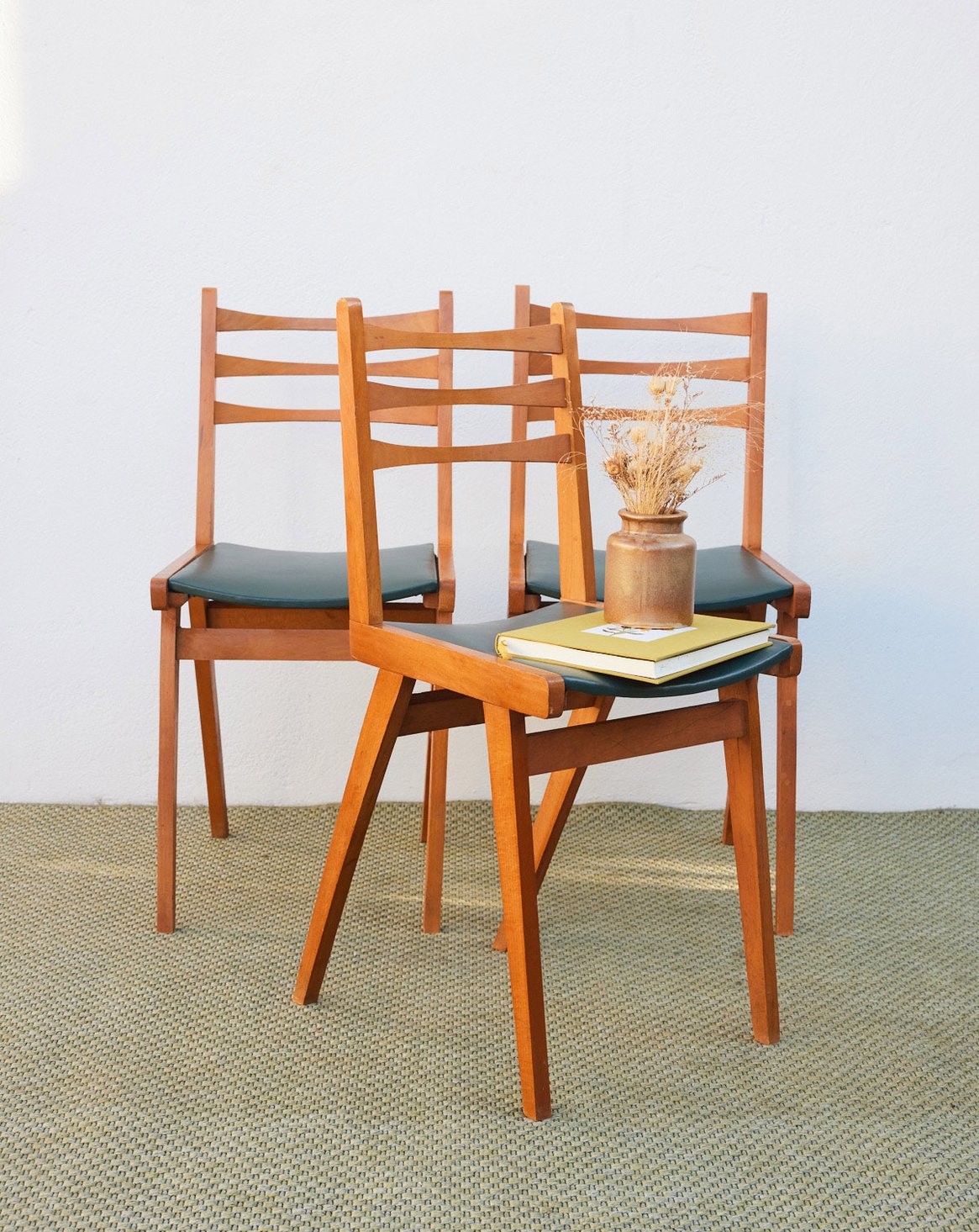 Lot de 3 chaises scandinaves en bois Alma N°1926 - Bon état, DEBONGOUT