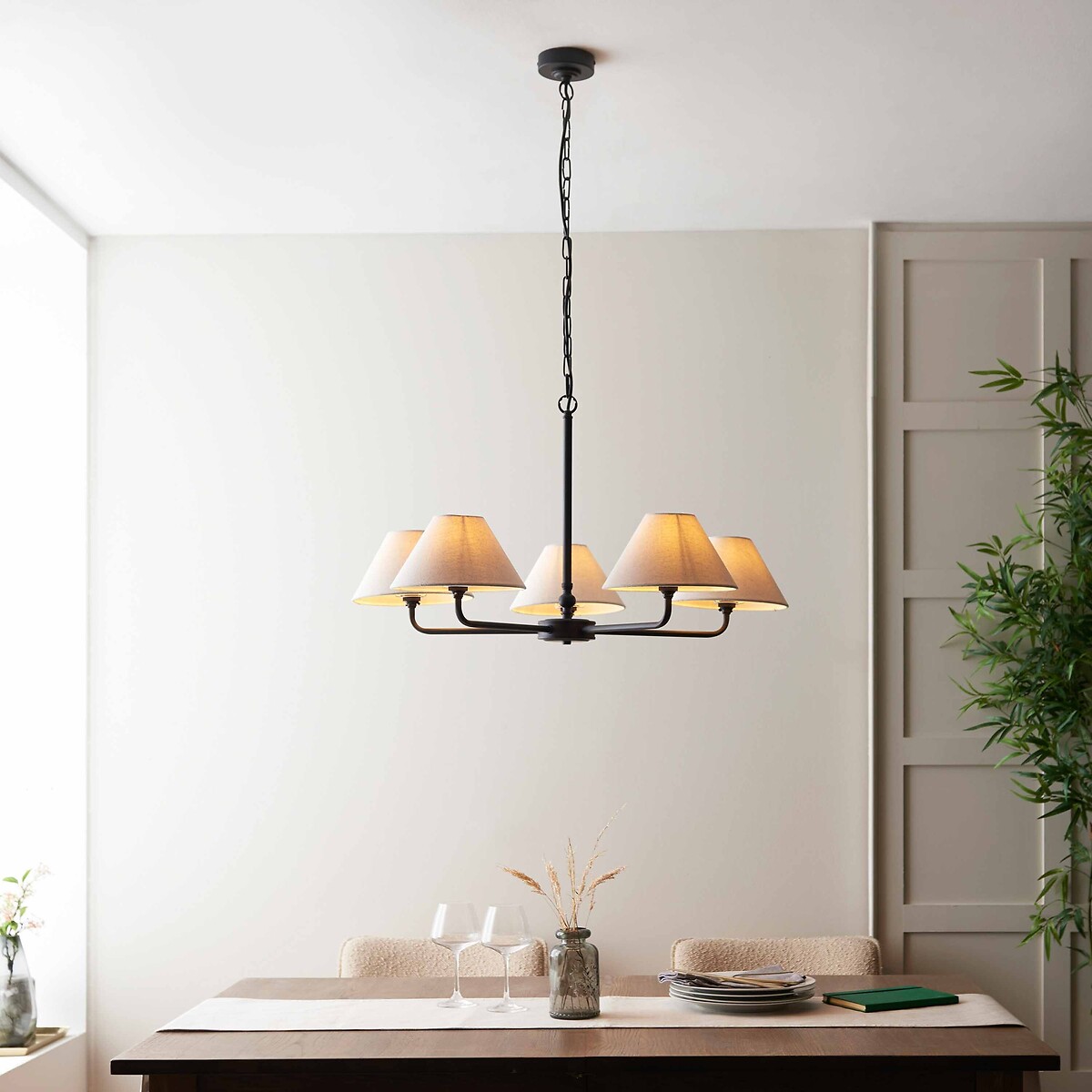 Lilith 5-Light Pendant Light with Tapered Shades, ÉDITÉ