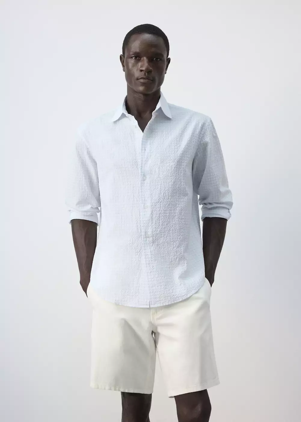 Chemise slim fit en coton seersucker à carreaux, MANGO MAN