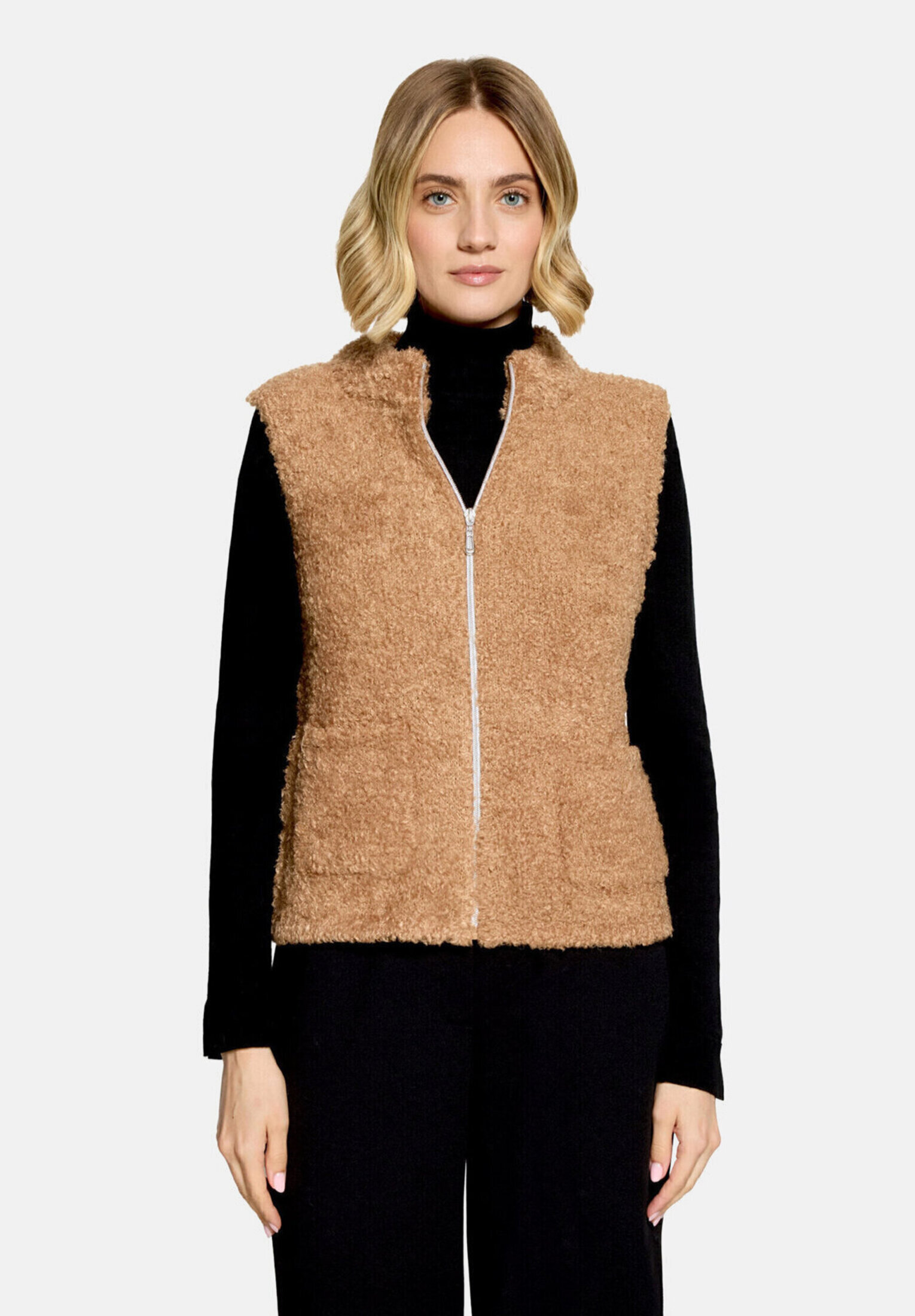 Veste sans manches en maille à col droit, BETTY BARCLAY