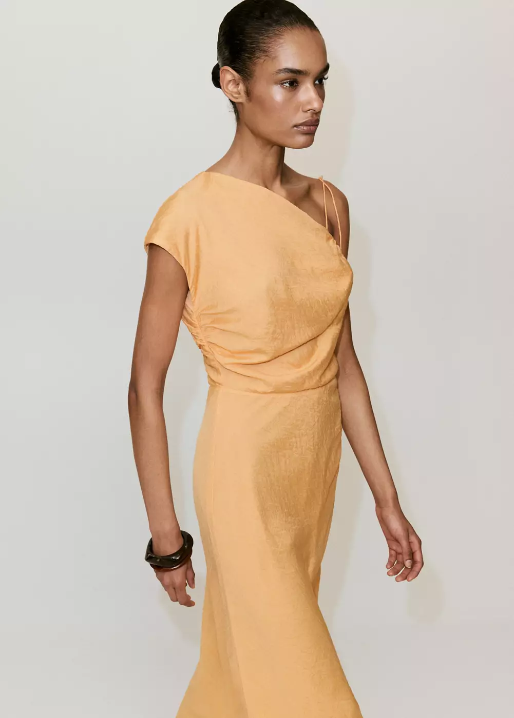 Robe asymétrique détail nœud, MANGO