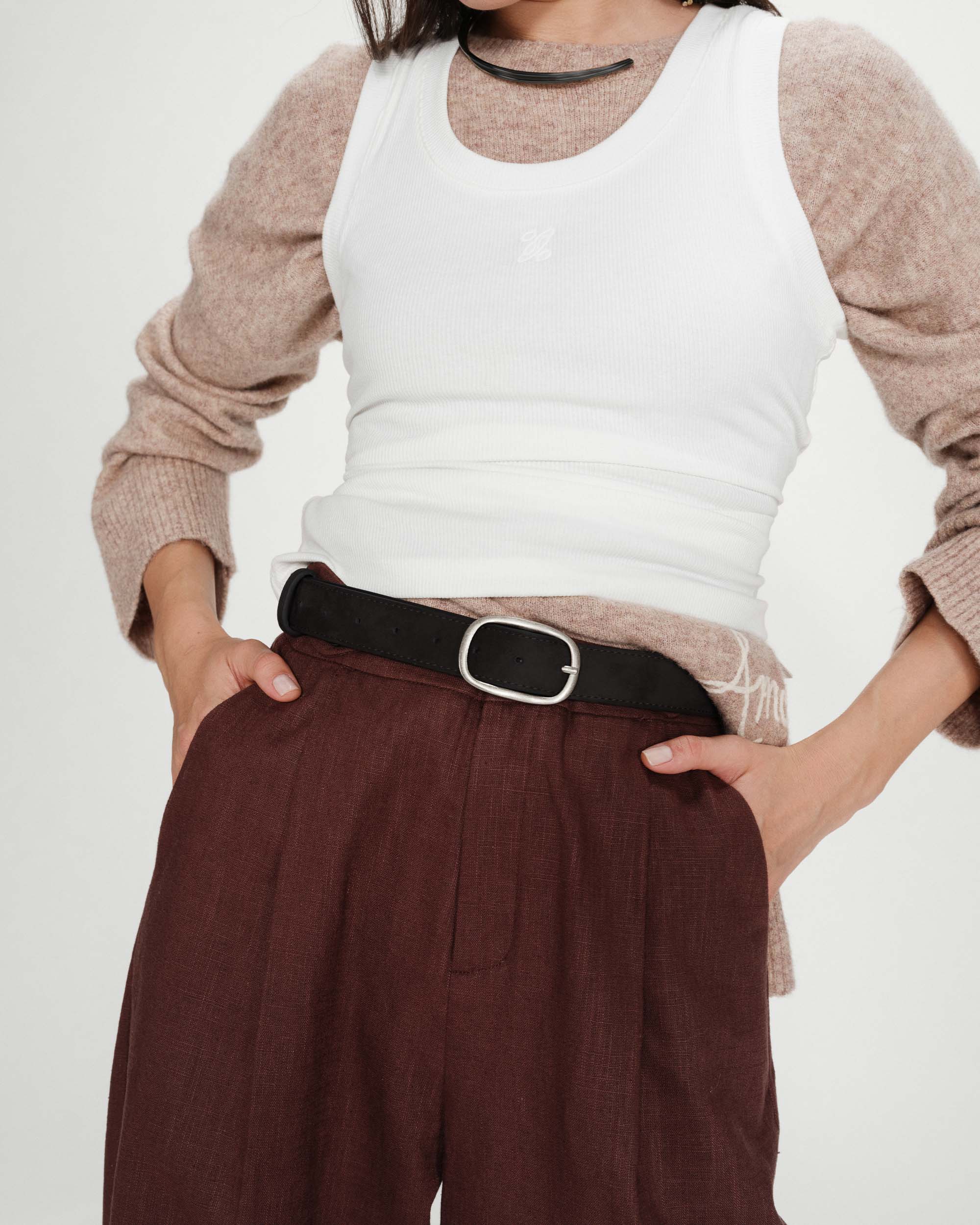 Ceinture en suède à boucle métal argenté noir Vikander, GRACE & MILA