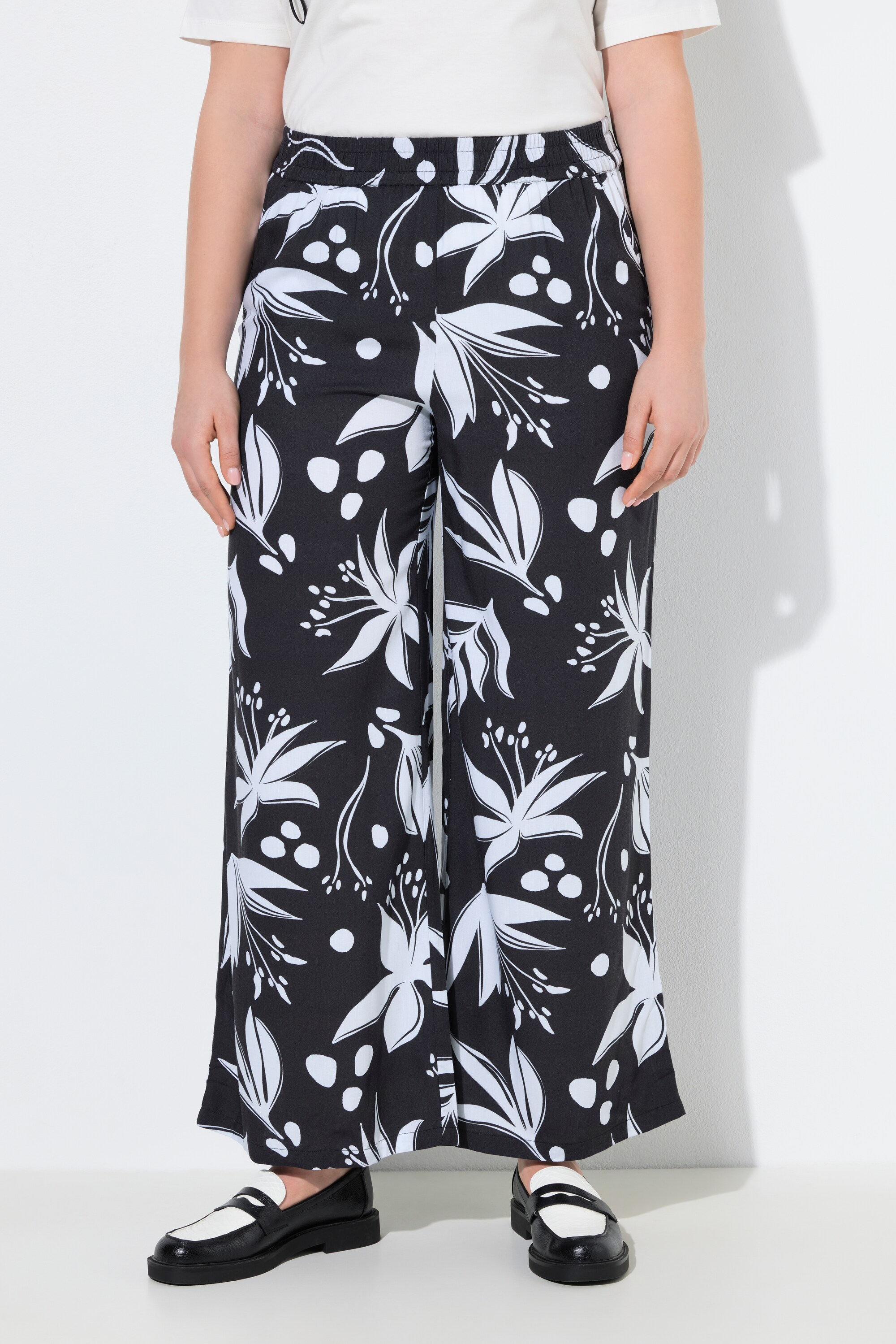 Pantalon à fleurs, plis, ULLA POPKEN