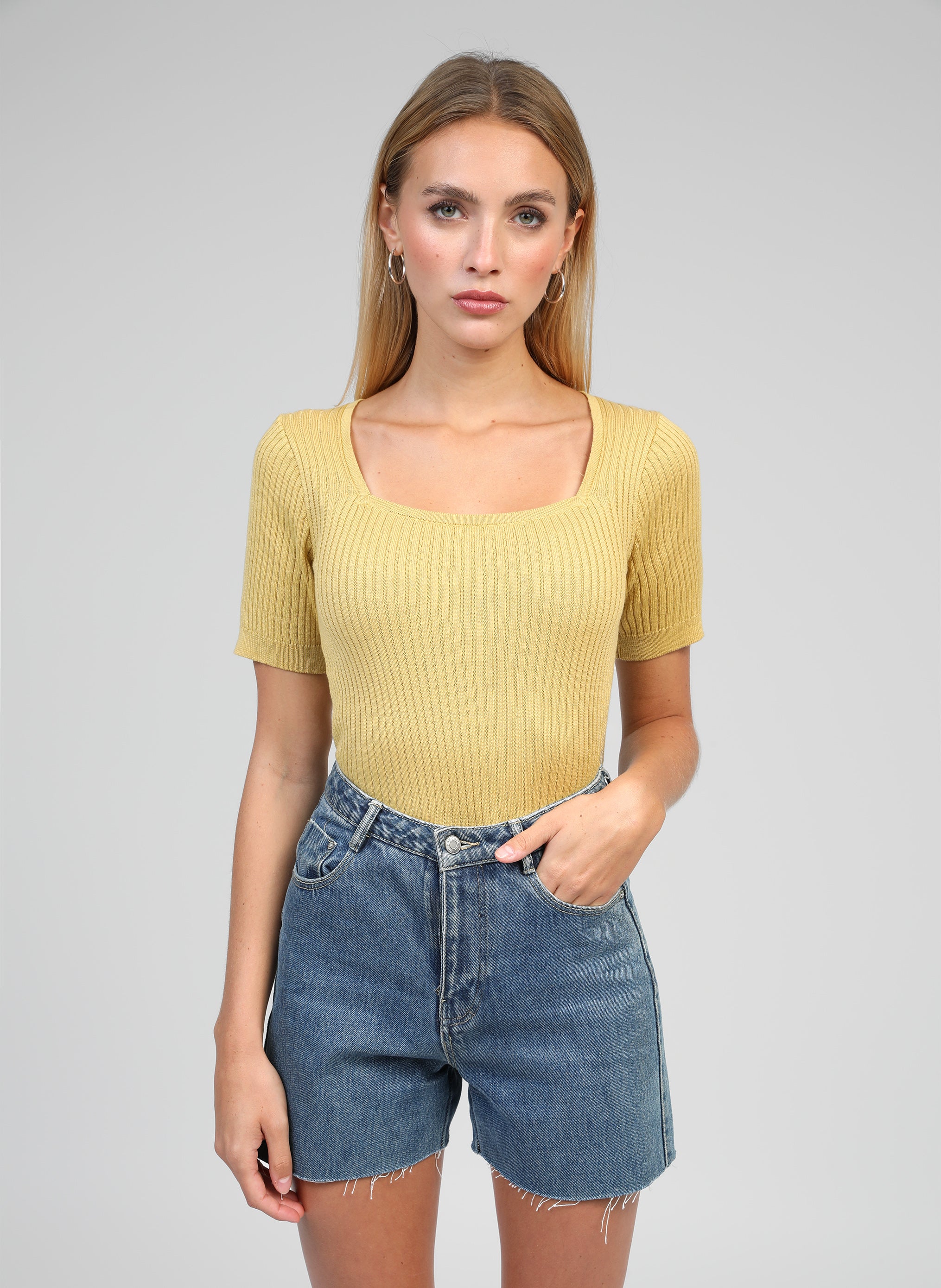 Pull LESIA, AN'GE