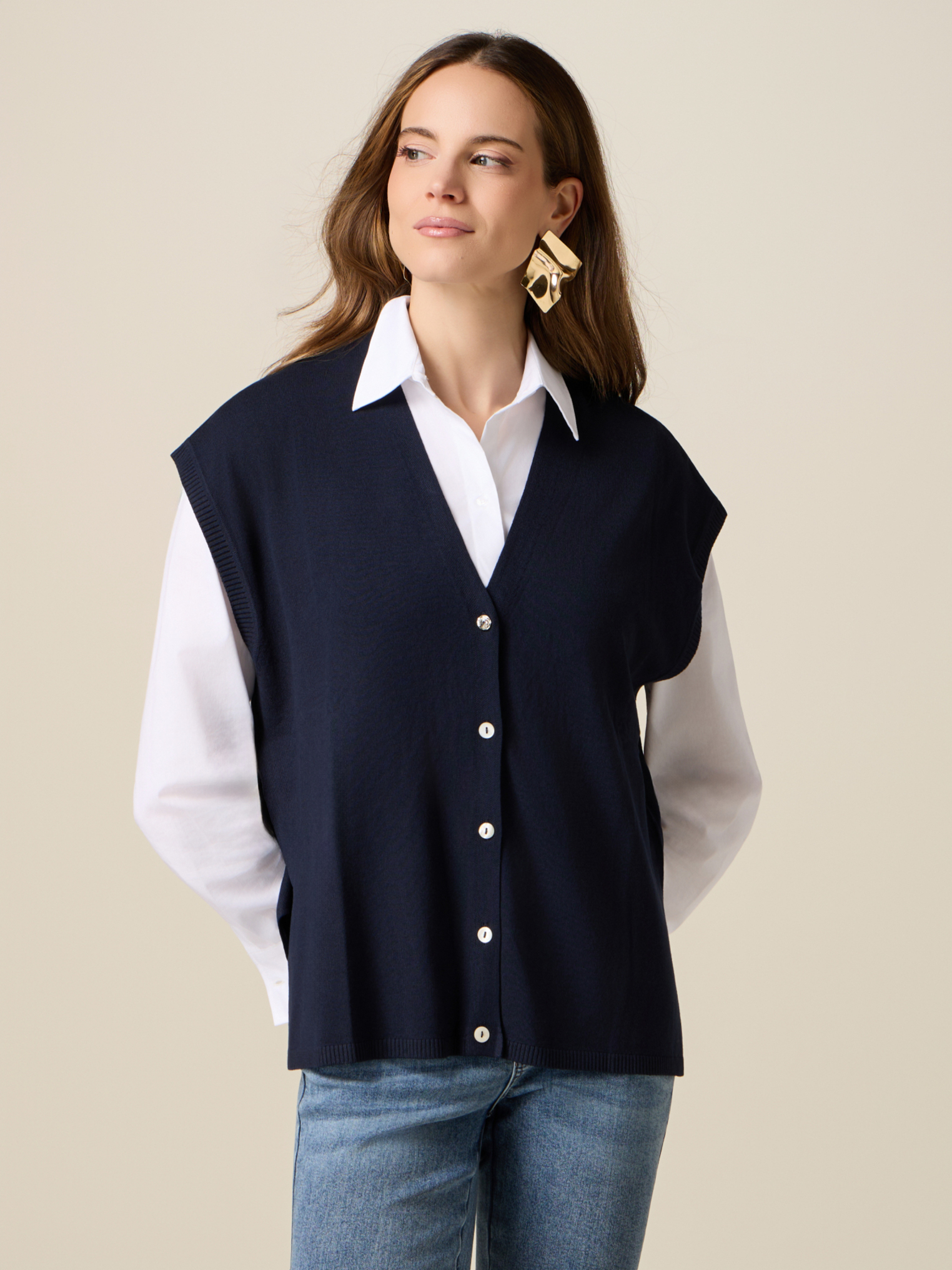 Cardigan sans manches, OLTRE