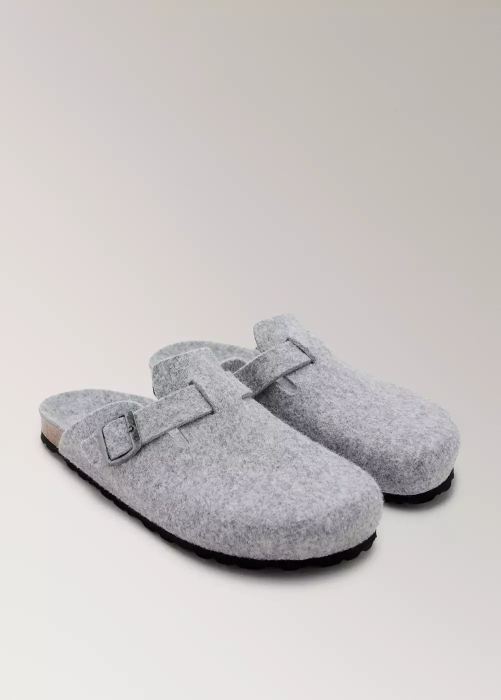 Chaussons en feutre, MANGO