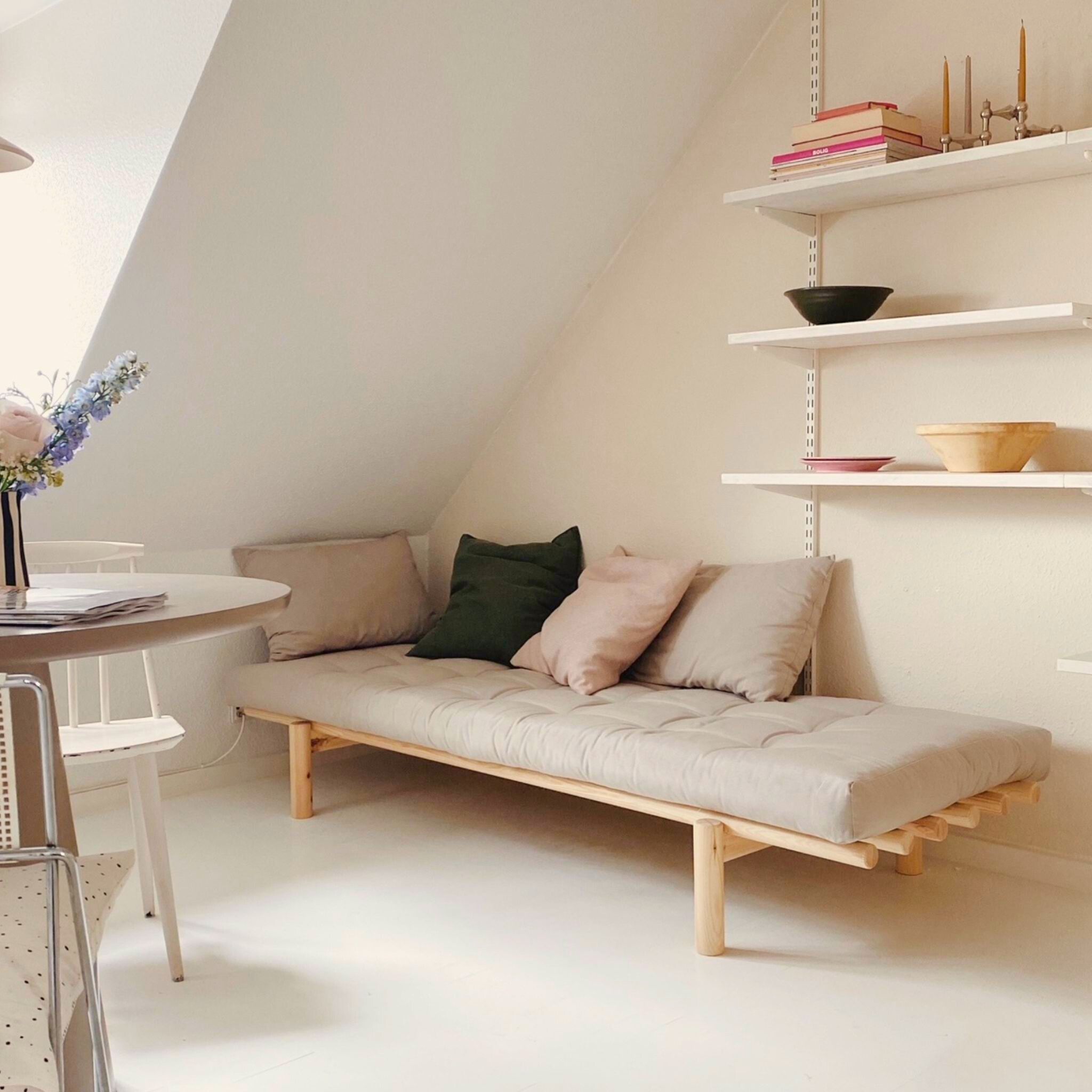 Banquette futon en pin massif, Pace - PACE, KARUP DESIGN