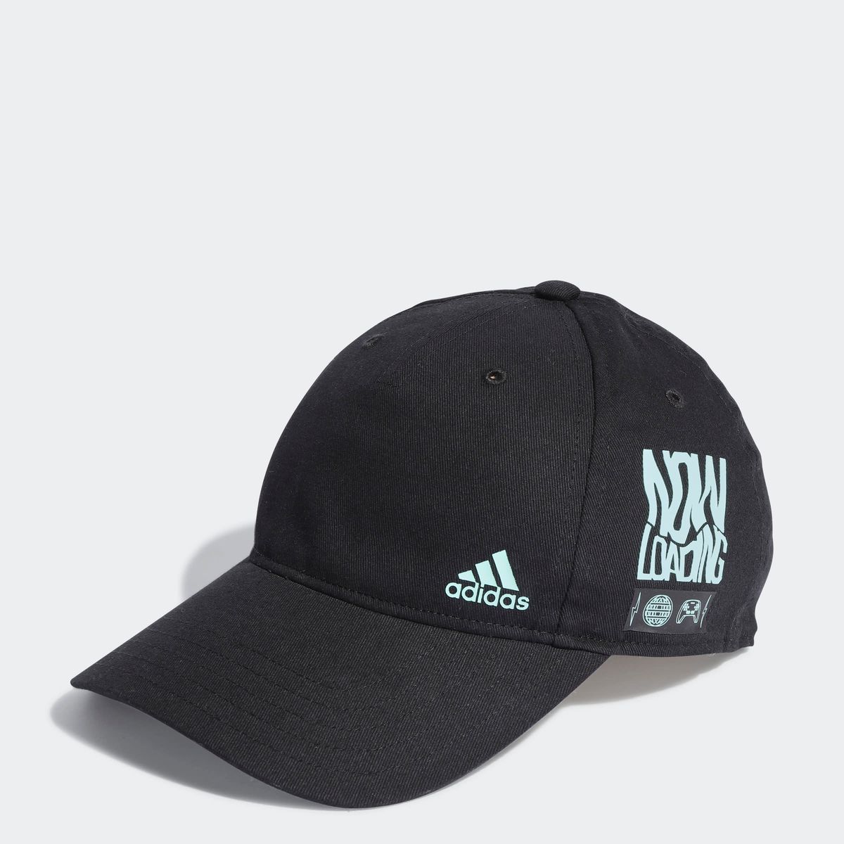 Casquette Adidas en coton noir avec logo et nom de la marque brodé en blanc  à l'avant