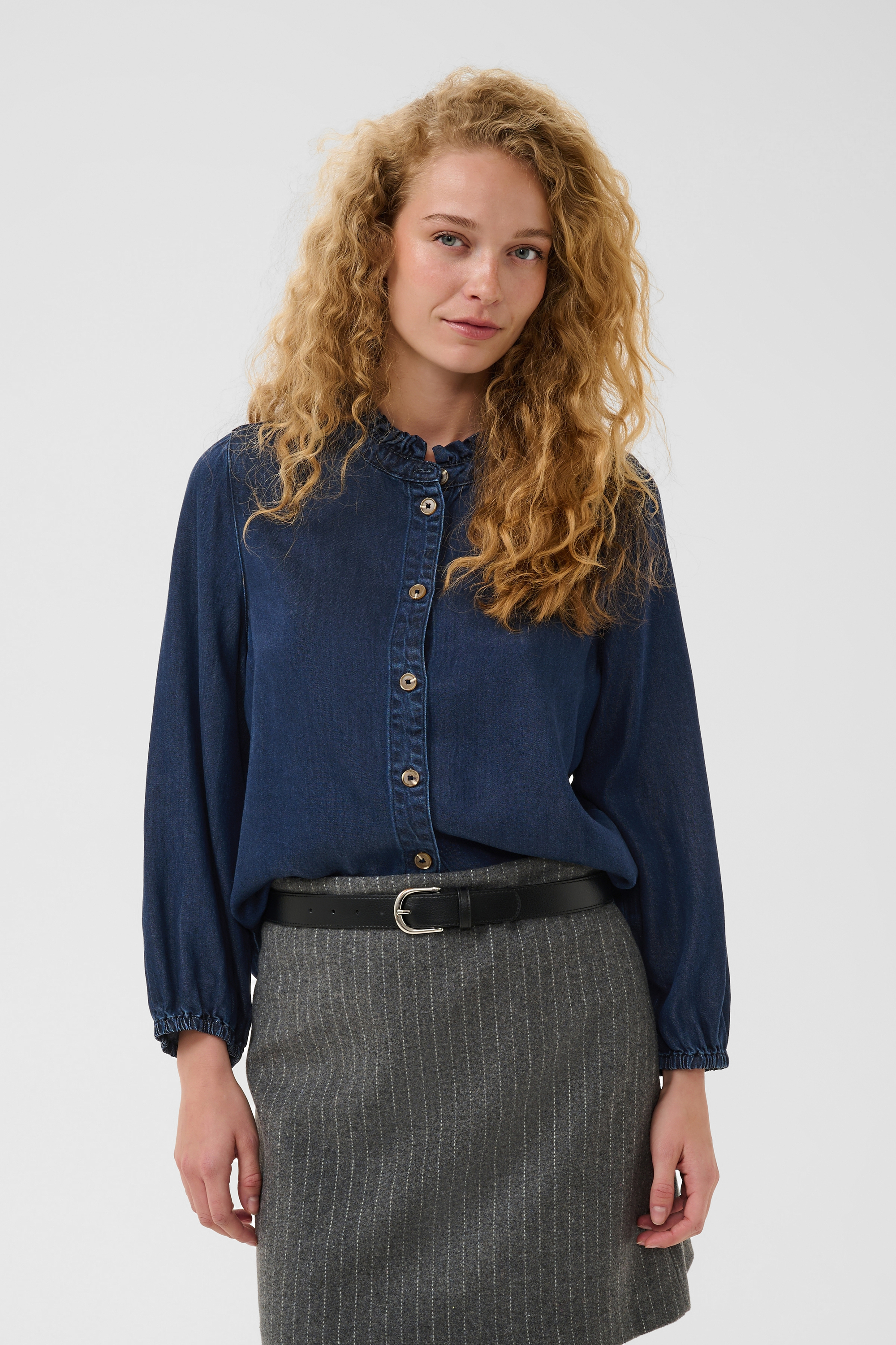 Chemise à manches longues, CULTURE