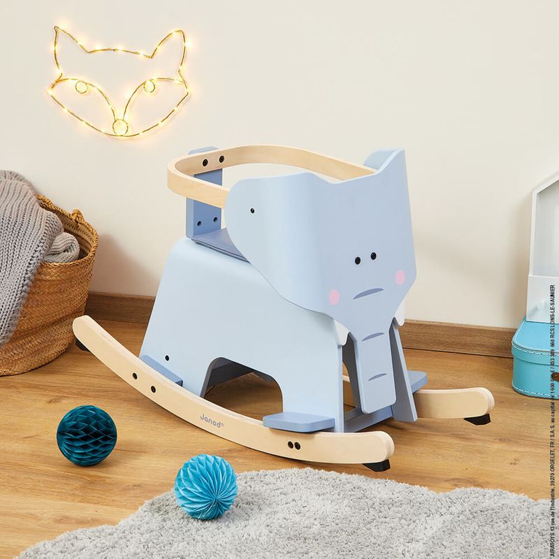 Elephant a on sale bascule en bois