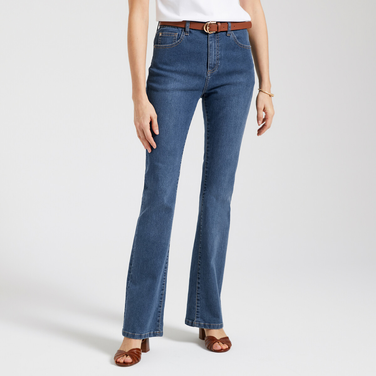 Image of Bootcut Jeans, Length 30.5"