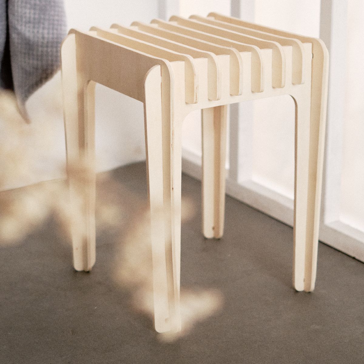 Tabouret carré SIMPLICITY, FACTORY