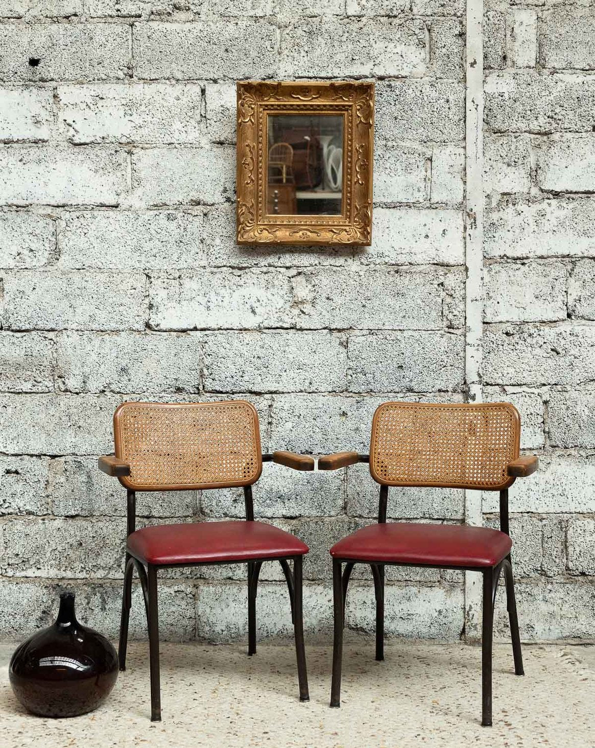 Paire de fauteuils sophistiquée Ernest N°1531 - Bon état, DEBONGOUT