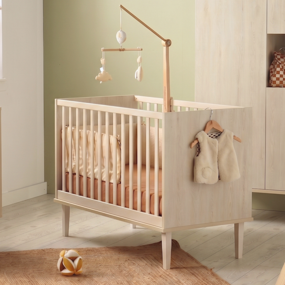 Lit 120x60 sur pieds - décor bois hêtre cendré, SAUTHON