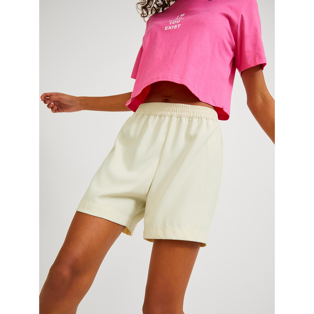 Pantaloncini a discount vita alta bershka